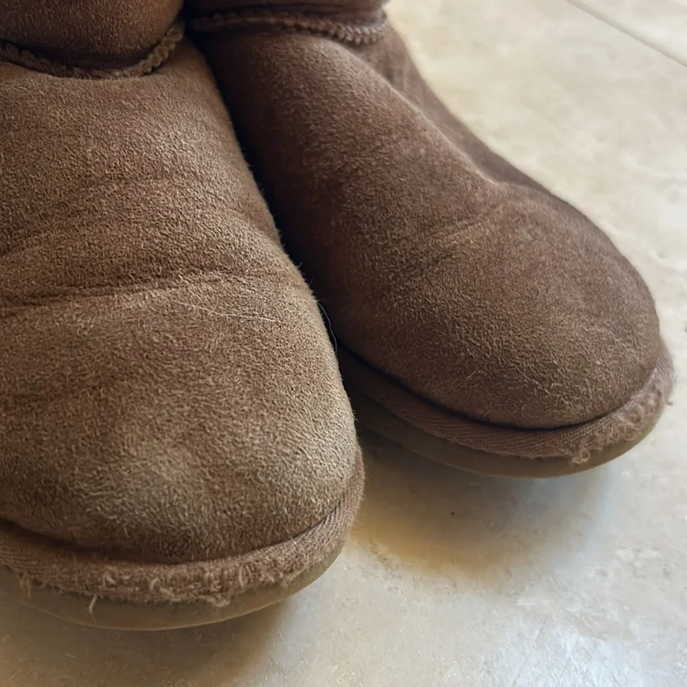 Classic Short- Ugg